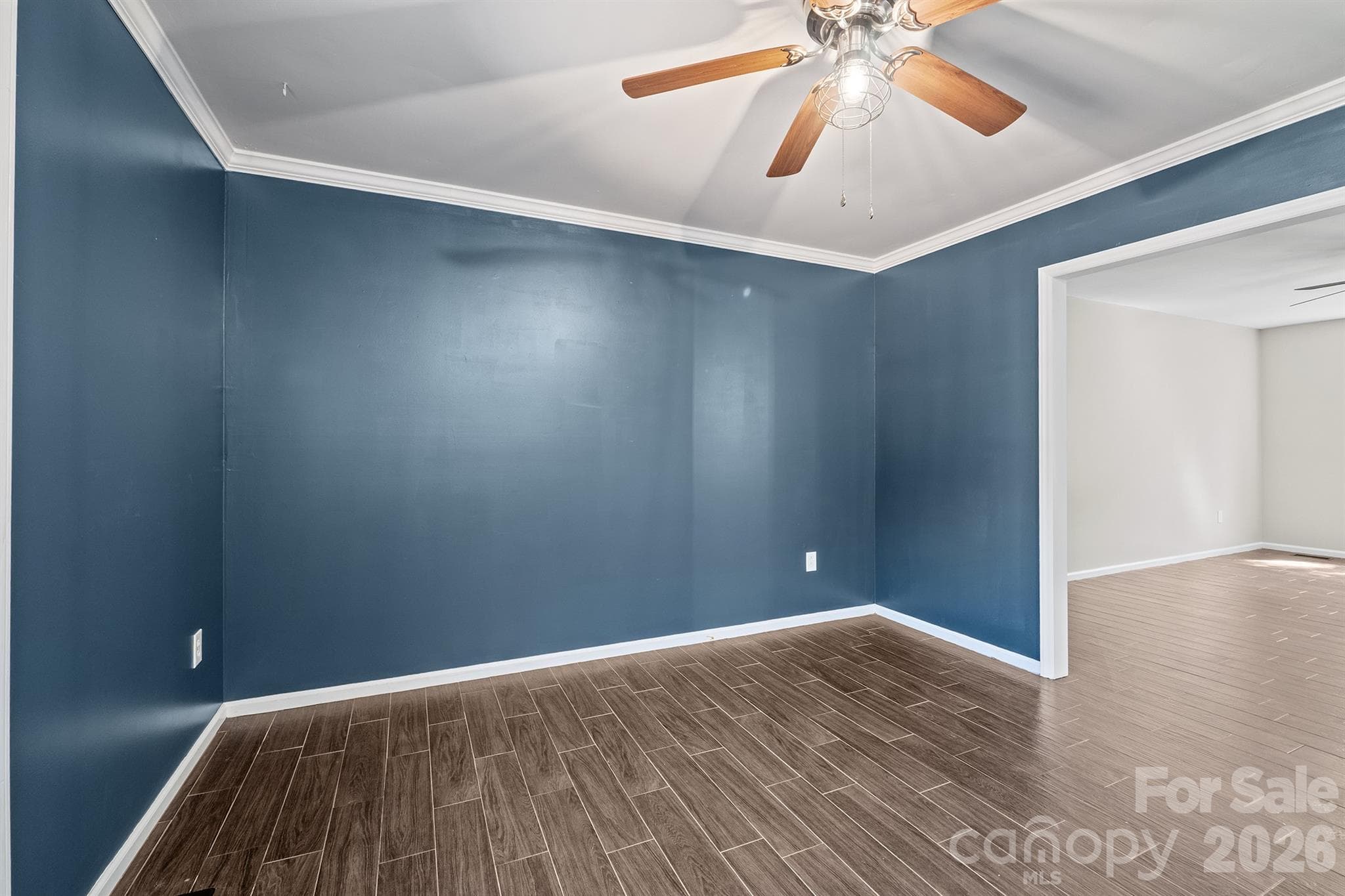 Townhouse at 731 10th Avenue NE, Hickory, photo 12 of 30