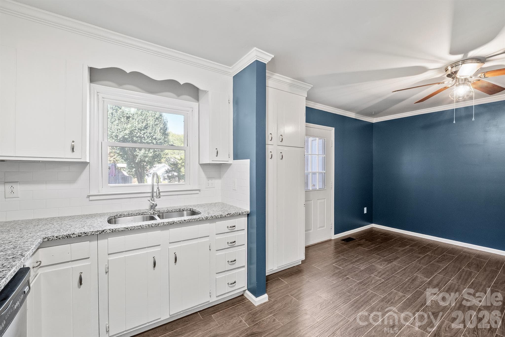 Townhouse at 731 10th Avenue NE, Hickory, photo 15 of 30
