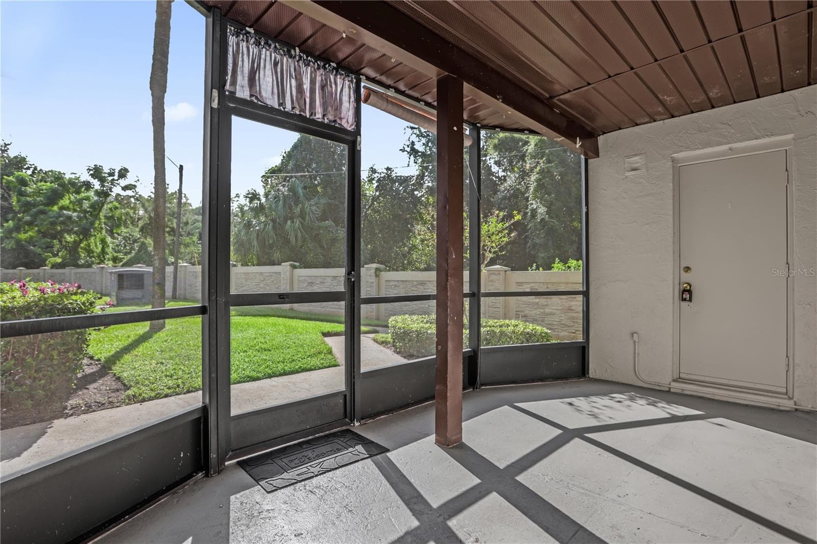 Condominium at 87 WINDTREE LN #K, WINTER GARDEN, photo 4 of 19