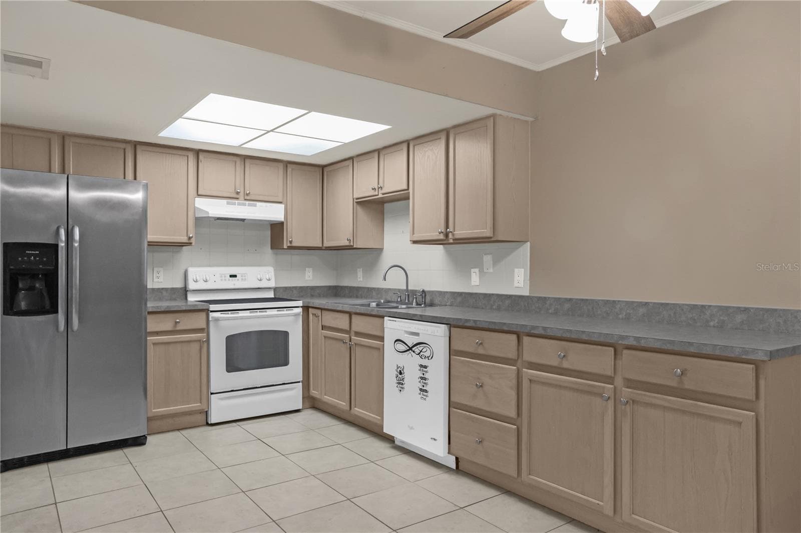 Condominium at 87 WINDTREE LN #K, WINTER GARDEN, photo 6 of 19