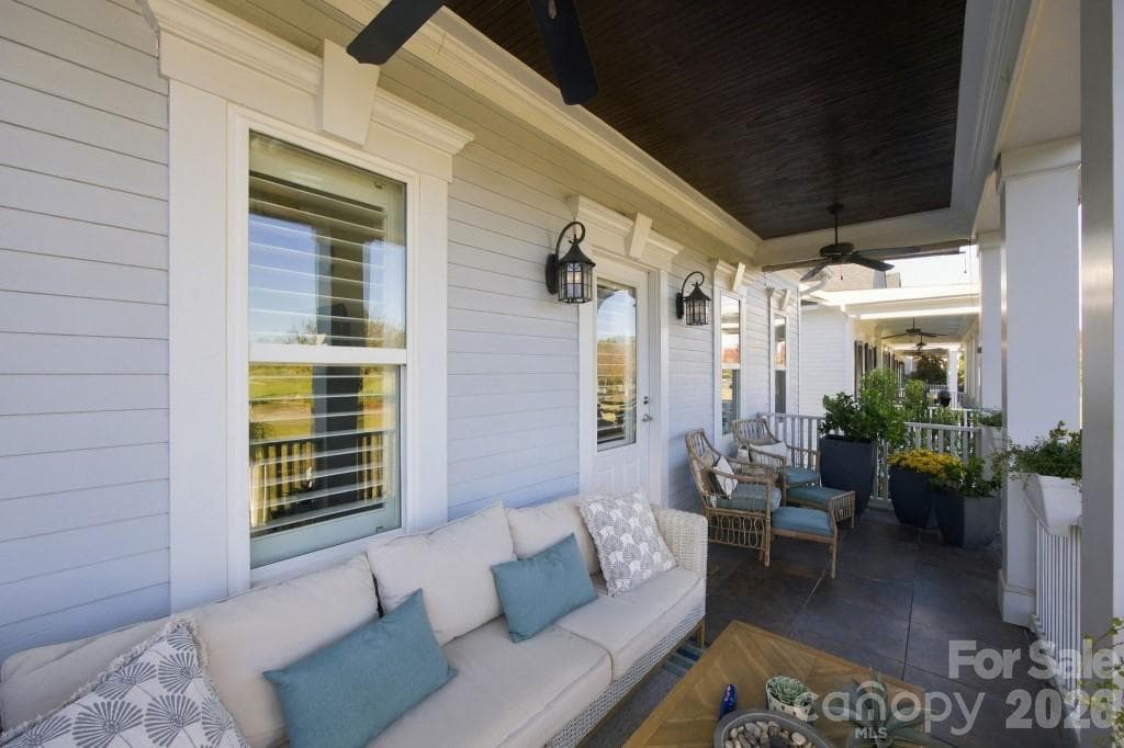 Single Family Residence at 720 Loretto Lane, Fort Mill, photo 12 of 48