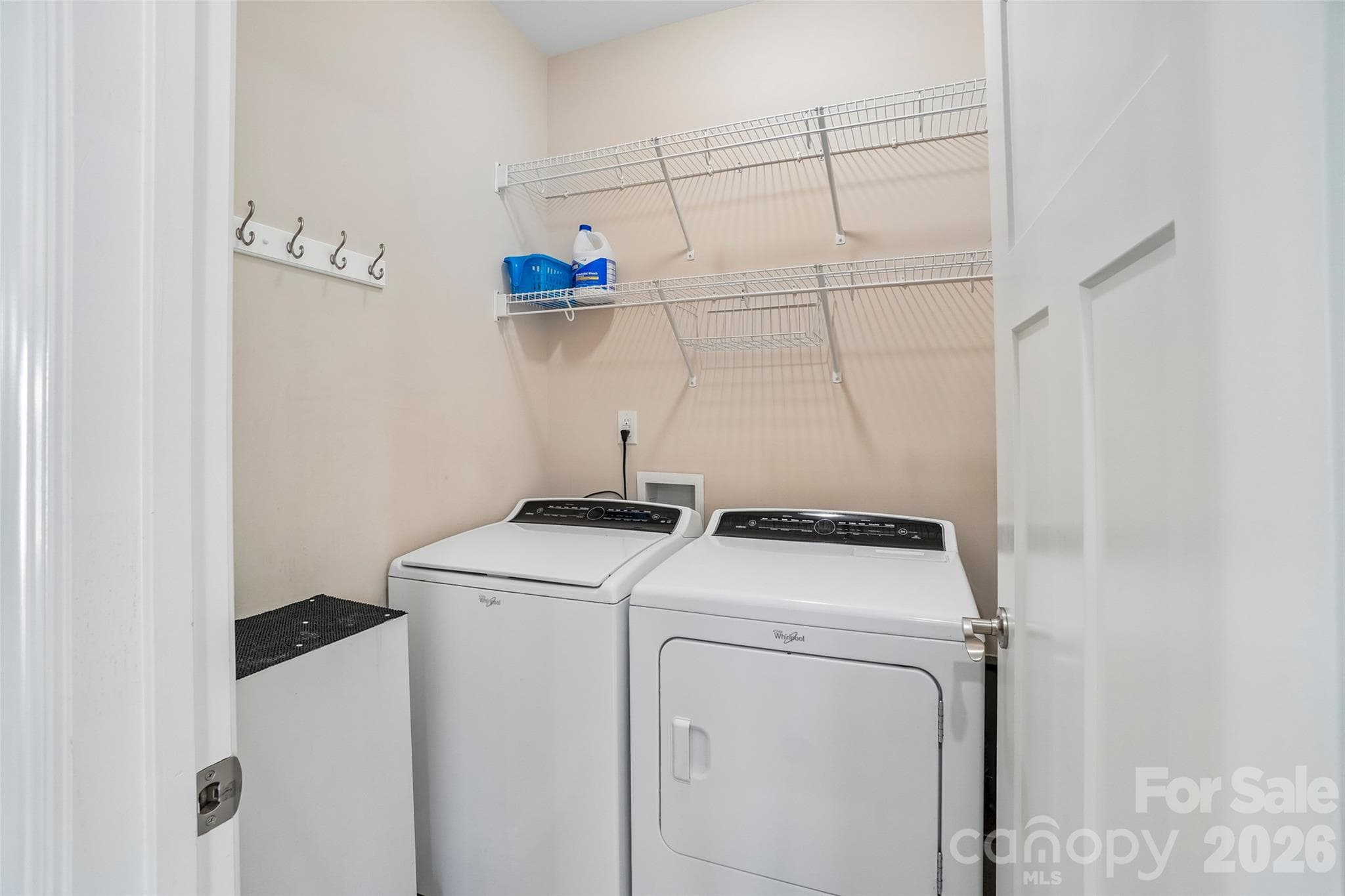 Single Family Residence at 3 Dreambird Drive, Leicester, photo 21 of 27