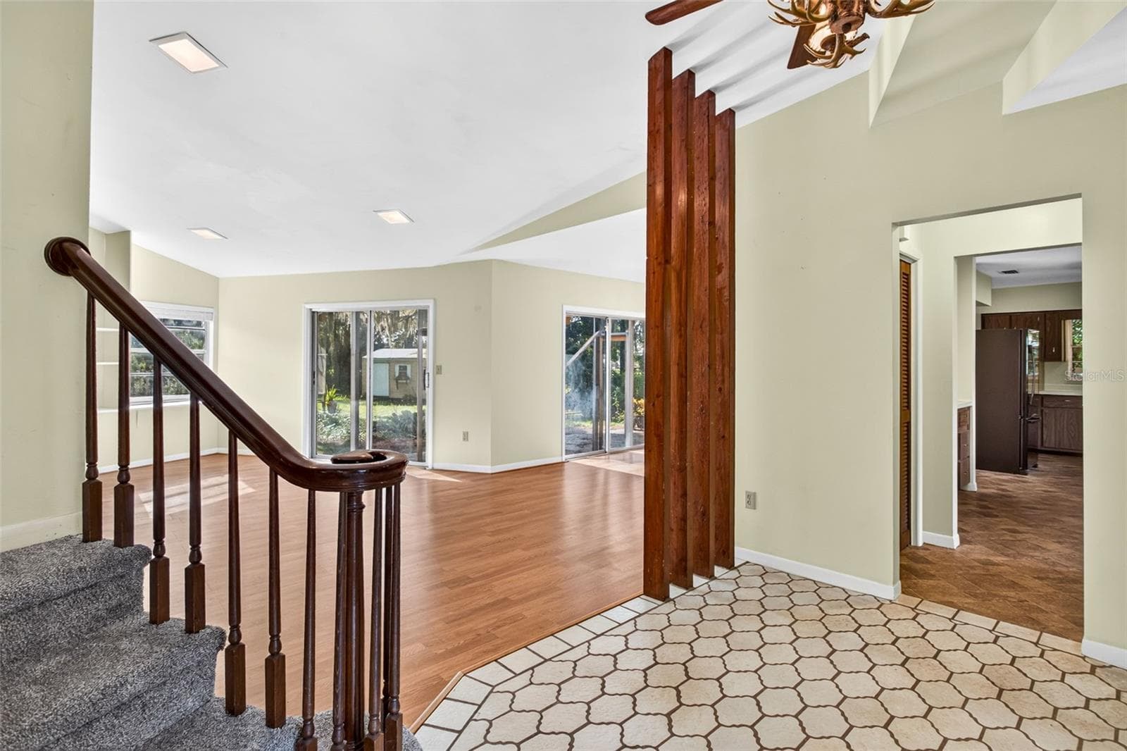 Single Family Residence at 15300 LAKE IOLA RD, DADE CITY, photo 8 of 93