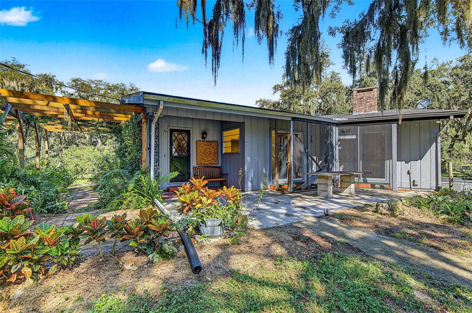 Single Family Residence at 15300 LAKE IOLA RD, DADE CITY, photo 39 of 93