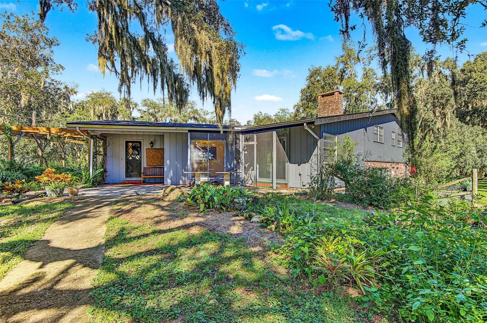Single Family Residence at 15300 LAKE IOLA RD, DADE CITY, photo 40 of 93