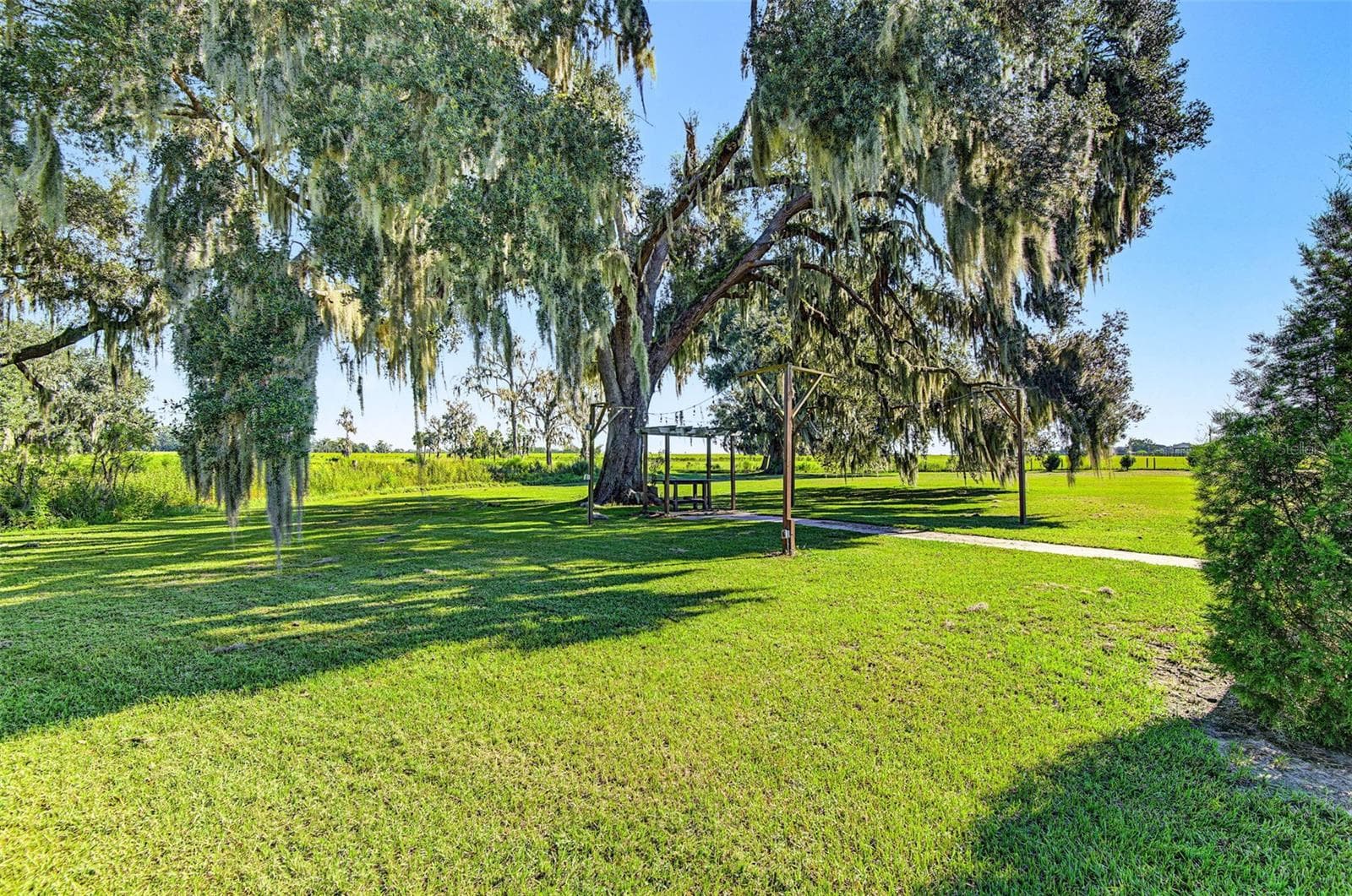 Single Family Residence at 15300 LAKE IOLA RD, DADE CITY, photo 63 of 93