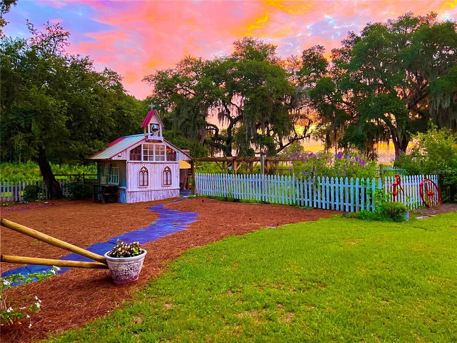 Single Family Residence at 15300 LAKE IOLA RD, DADE CITY, photo 66 of 93