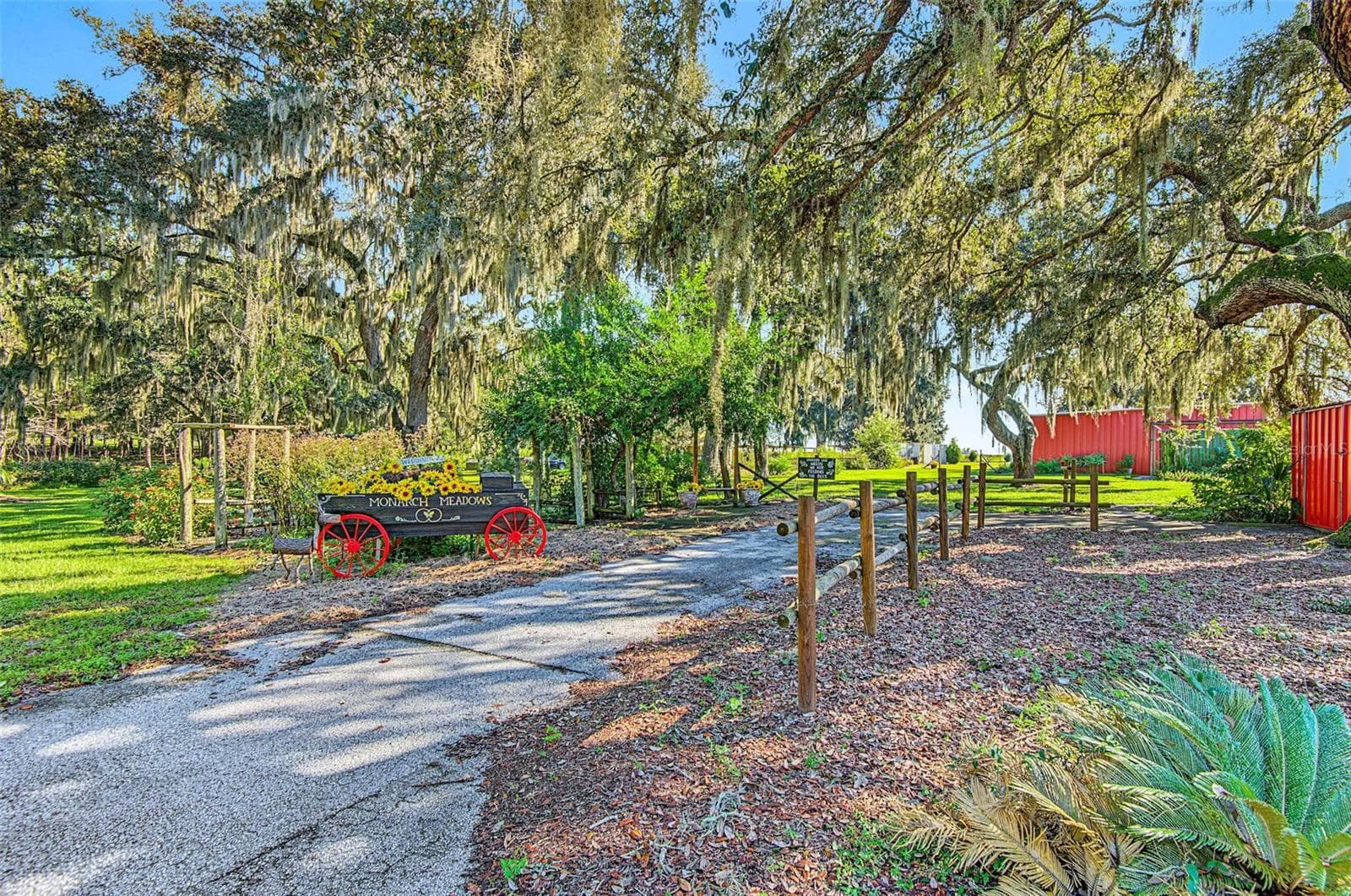 Single Family Residence at 15300 LAKE IOLA RD, DADE CITY, photo 70 of 93