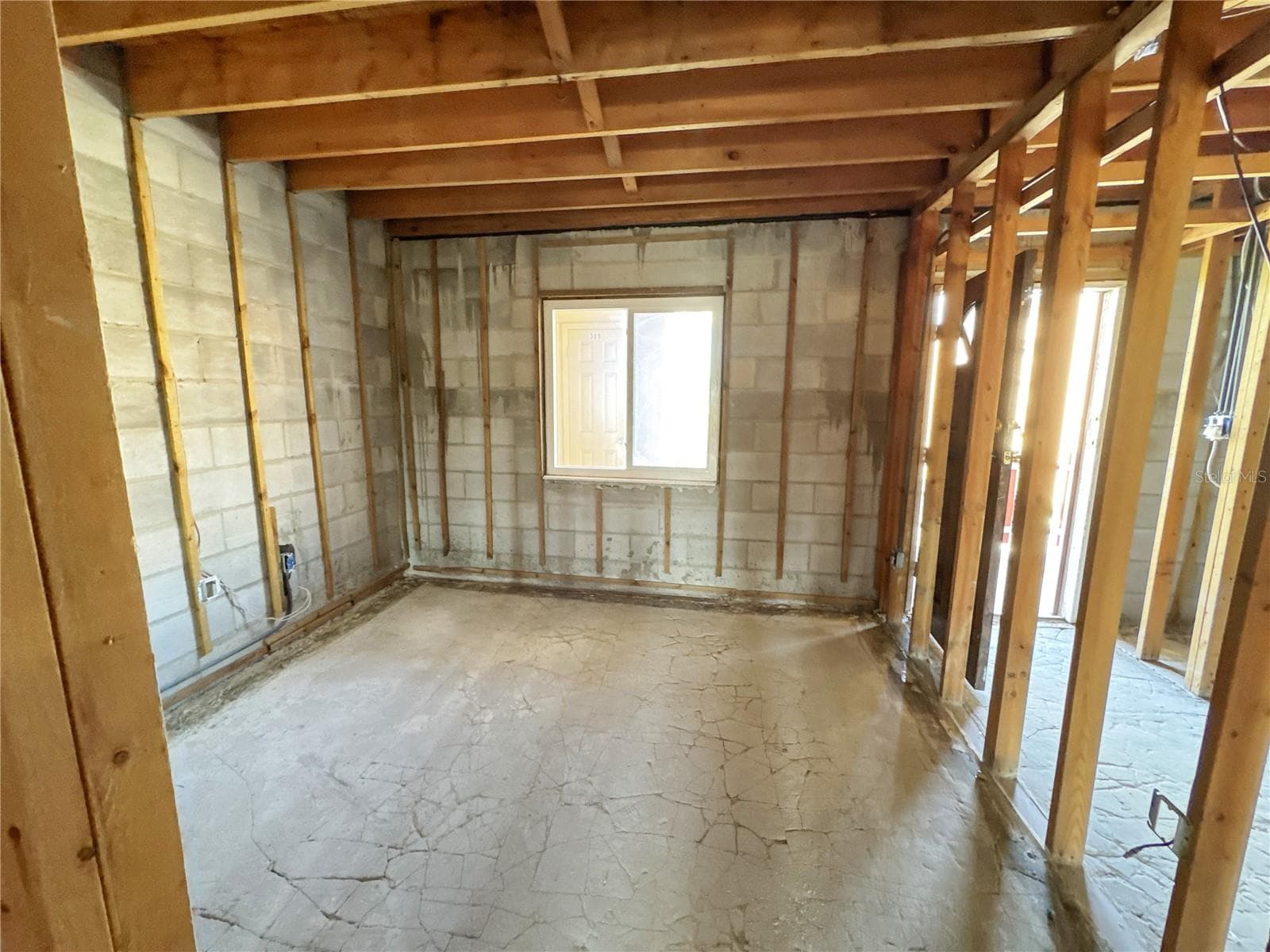 Condominium at 4085 LAKE BAYSHORE DR #C311, BRADENTON, photo 11 of 11