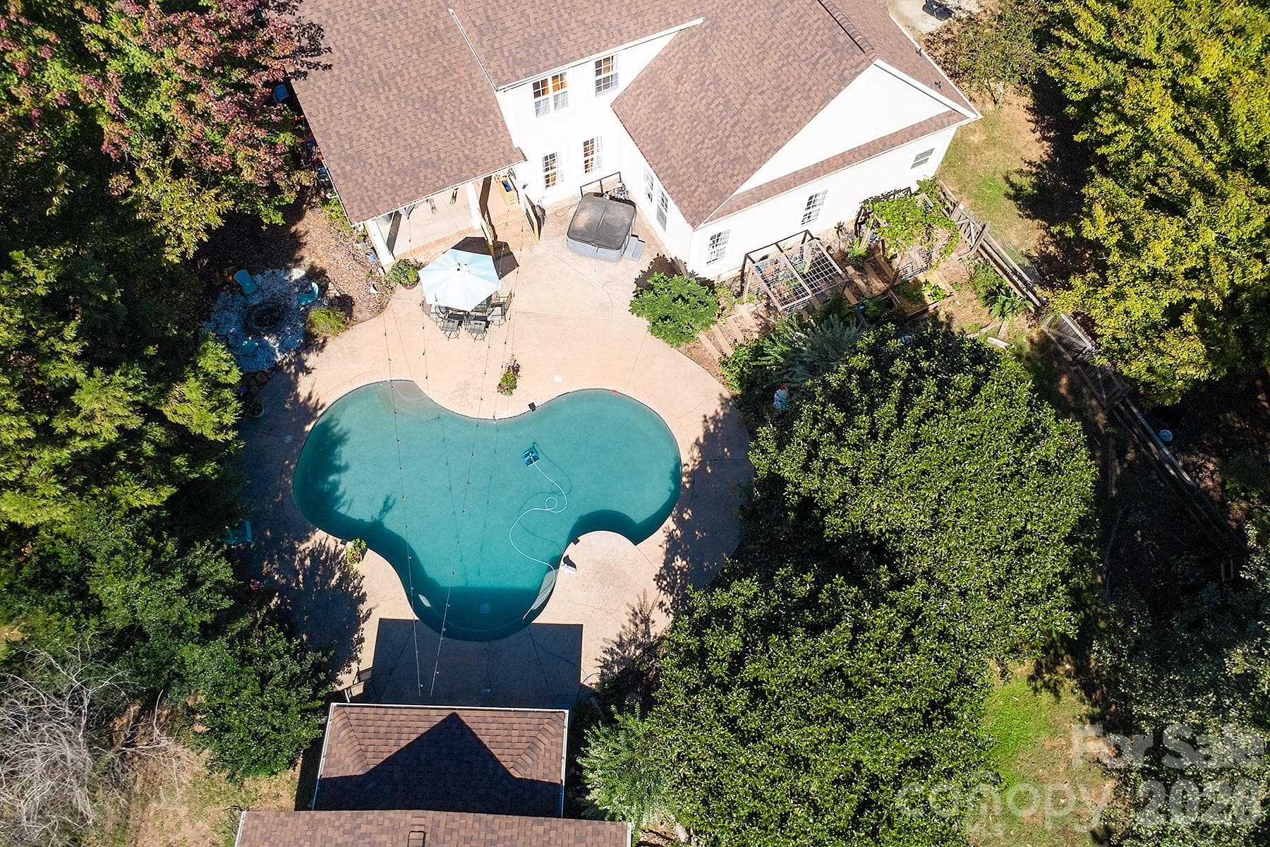 Single Family Residence at 5050 Shady Meadow Lane, Denver, photo 4 of 48