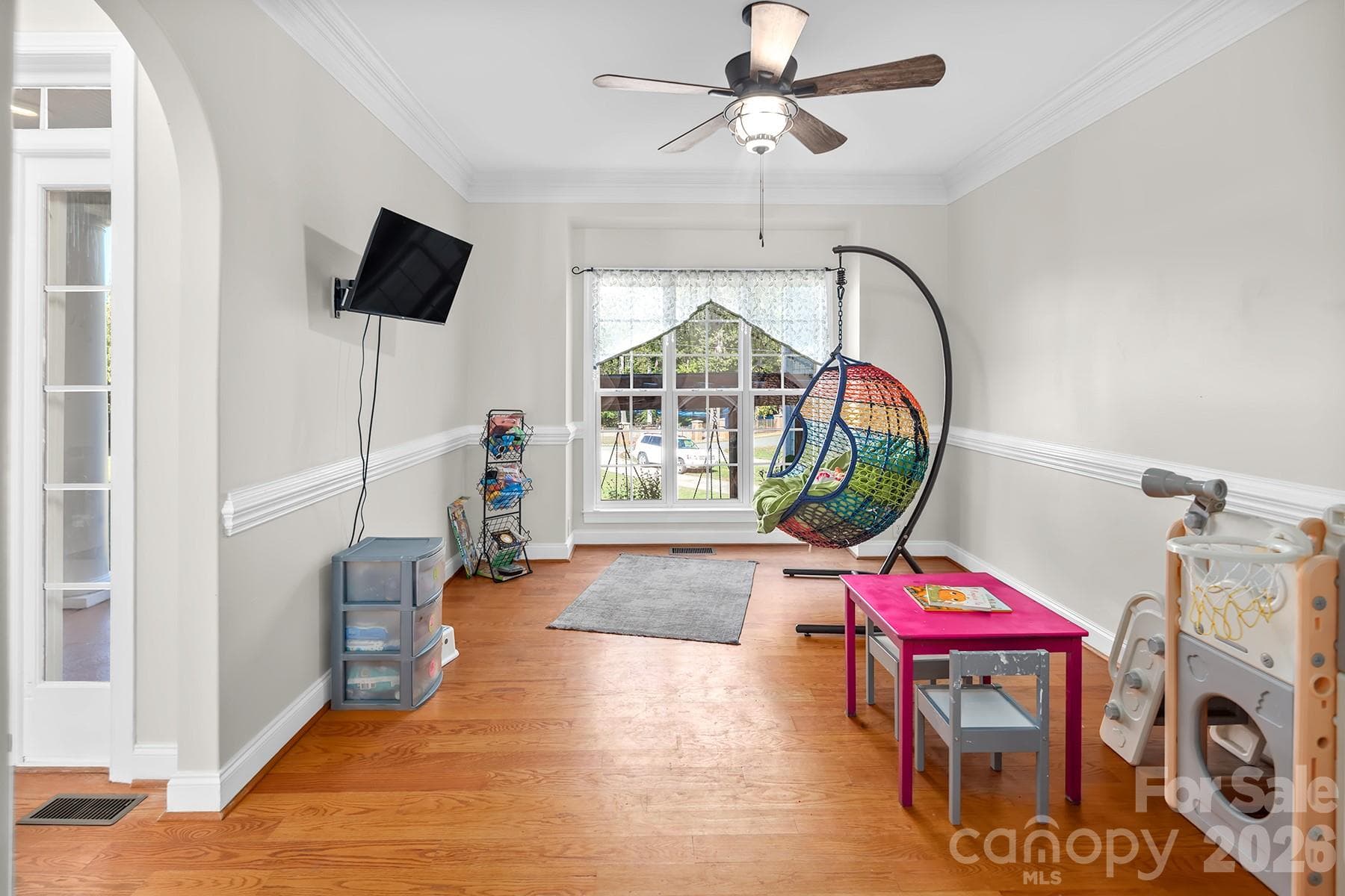 Single Family Residence at 5050 Shady Meadow Lane, Denver, photo 10 of 48