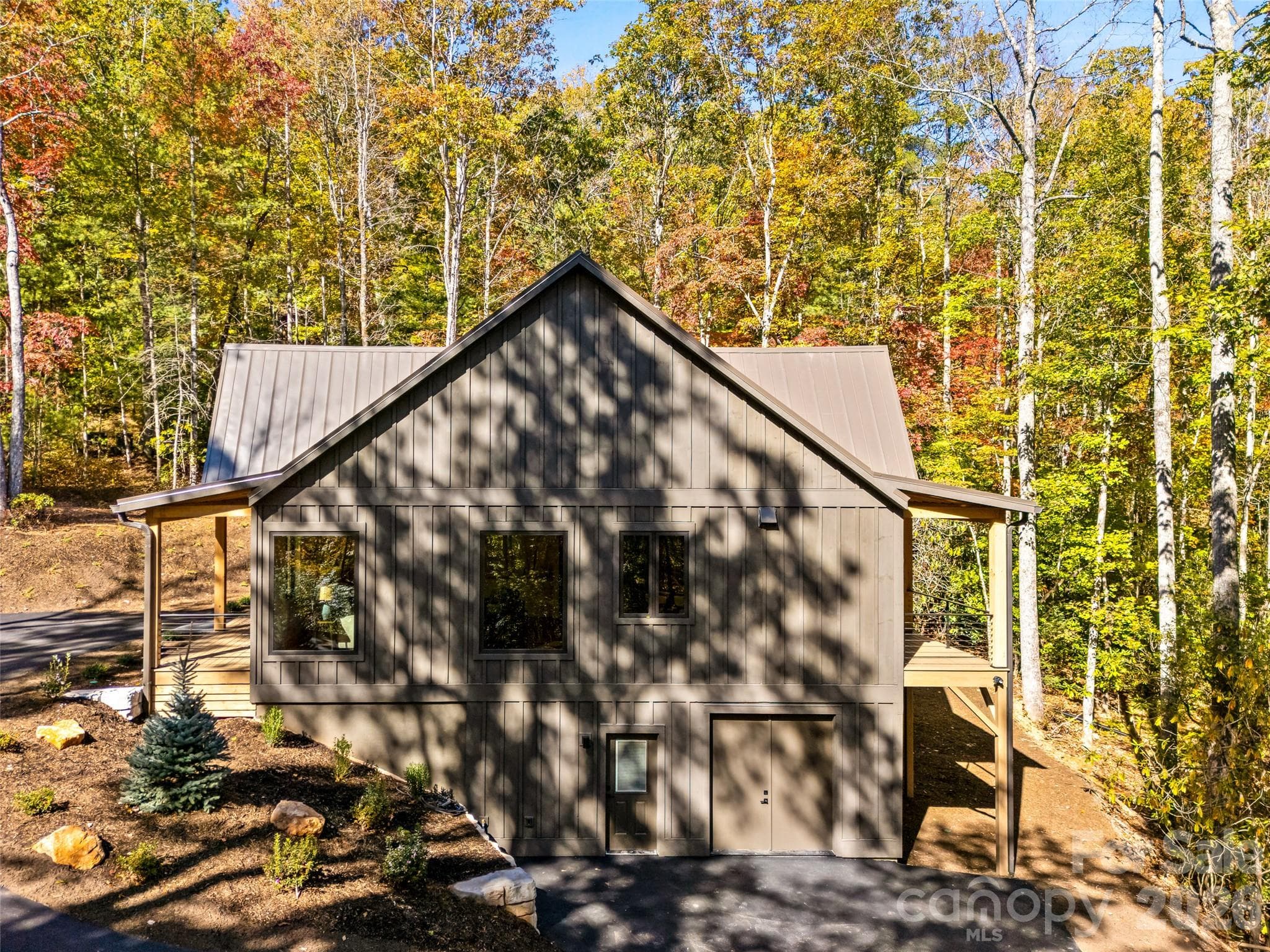 Side View - 384 Green Hollow Lane, Brevard
