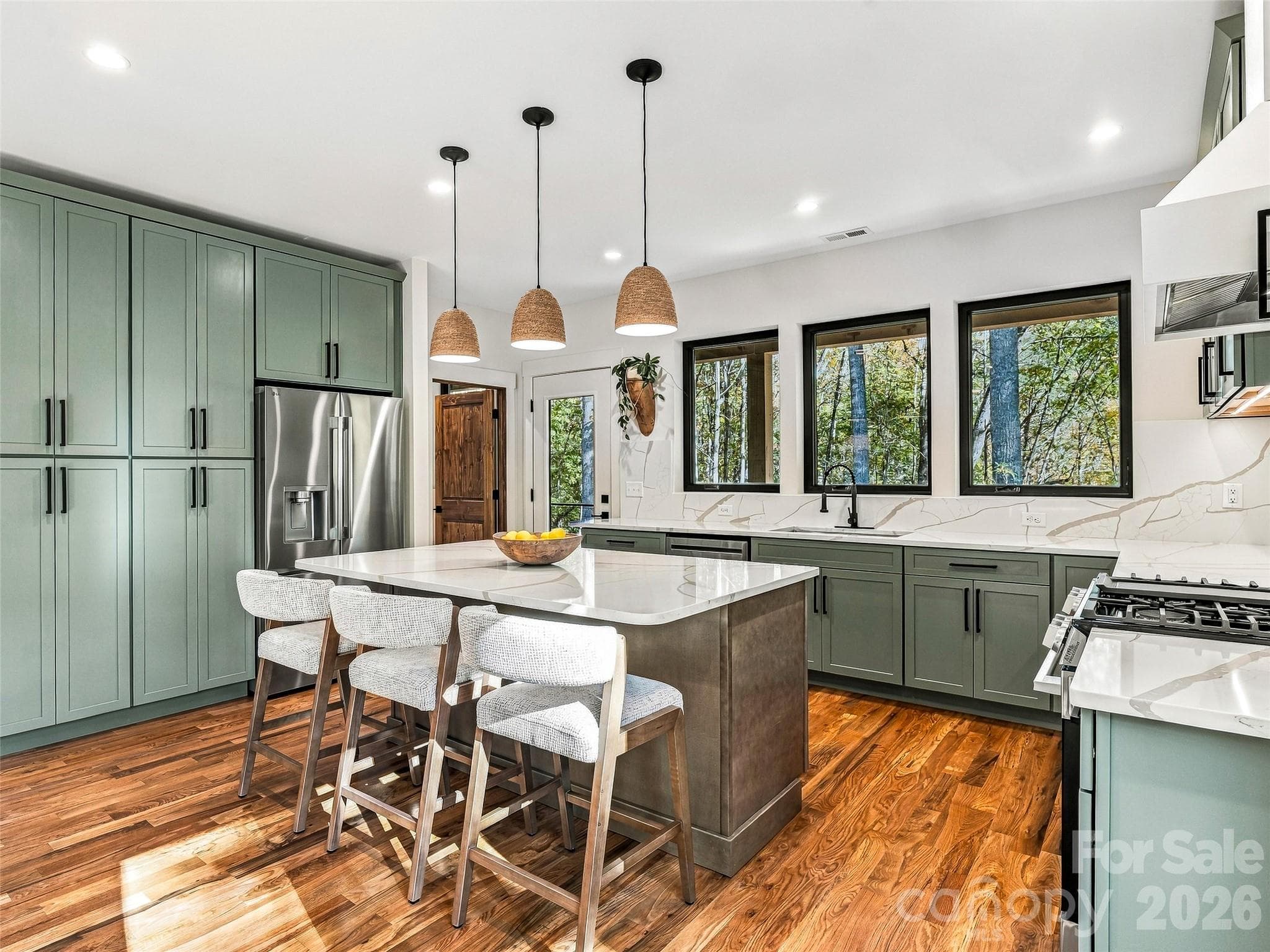 Great kitchen Island - 384 Green Hollow Lane, Brevard