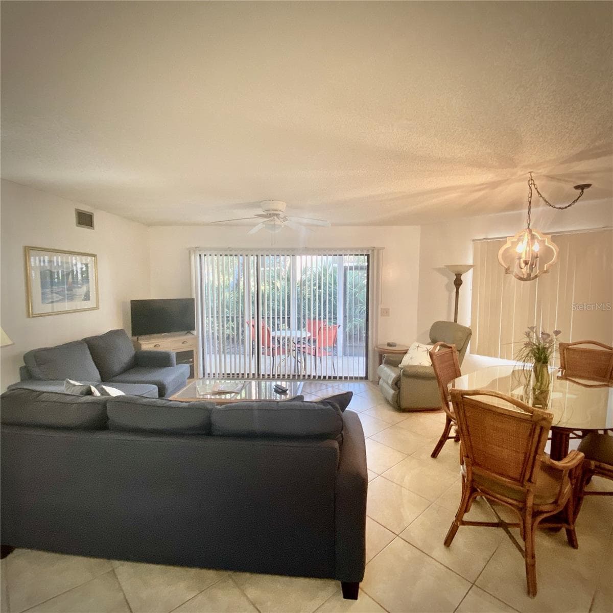 Condominium at 4437 46TH AVE W #4437, BRADENTON, photo 4 of 45