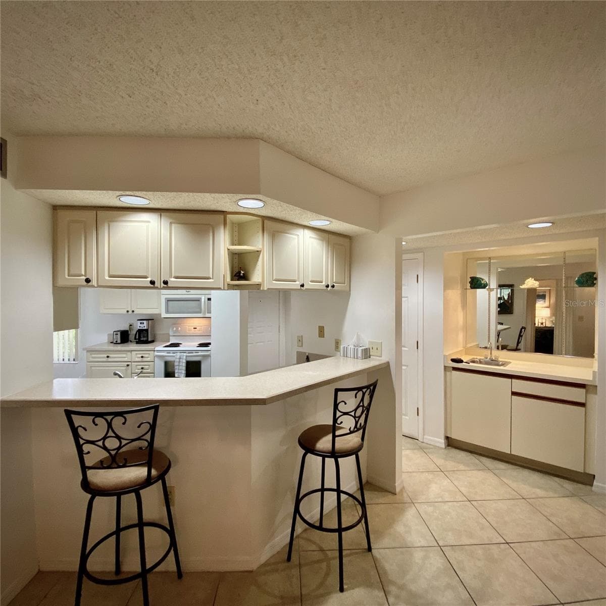 Condominium at 4437 46TH AVE W #4437, BRADENTON, photo 22 of 45