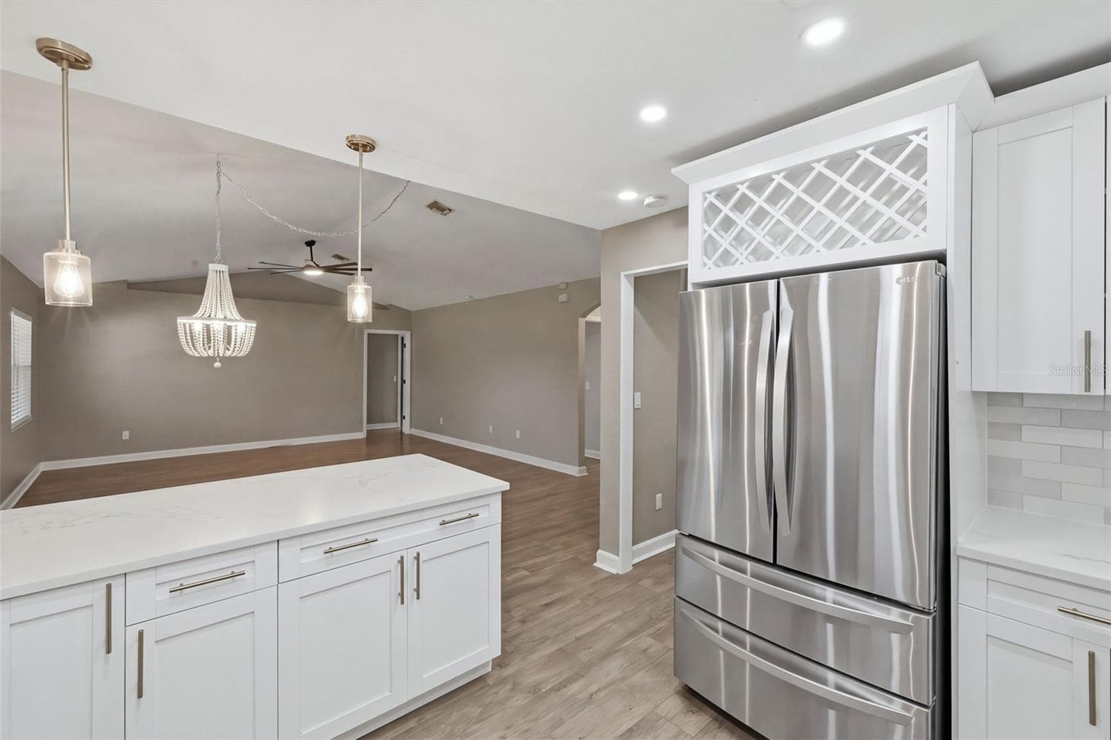 Single Family Residence at 11711 MESSLER RD, GIBSONTON, photo 7 of 65