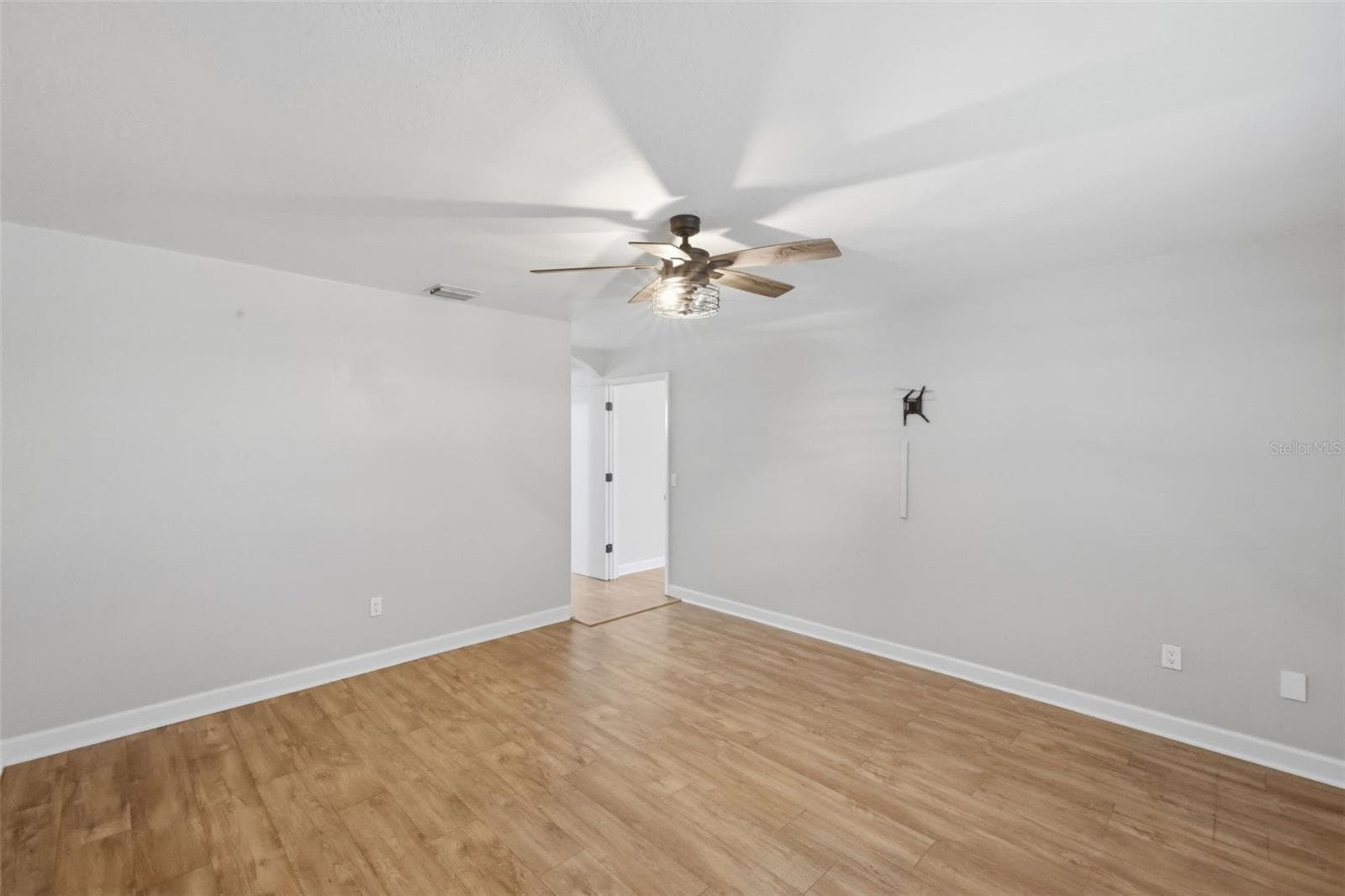 Single Family Residence at 11711 MESSLER RD, GIBSONTON, photo 18 of 65
