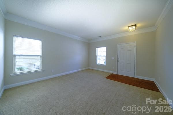 Single Family Residence at 13325 Pontchatrain Avenue, Charlotte, photo 4 of 19