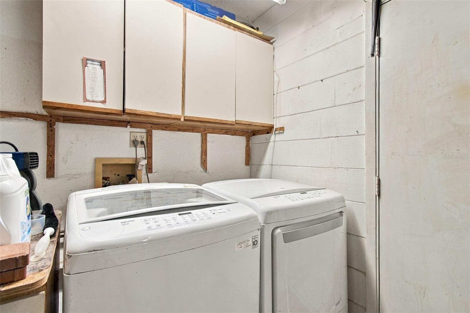 Washer and Gas Dryer Convey - 3445 35TH ST N, ST PETERSBURG