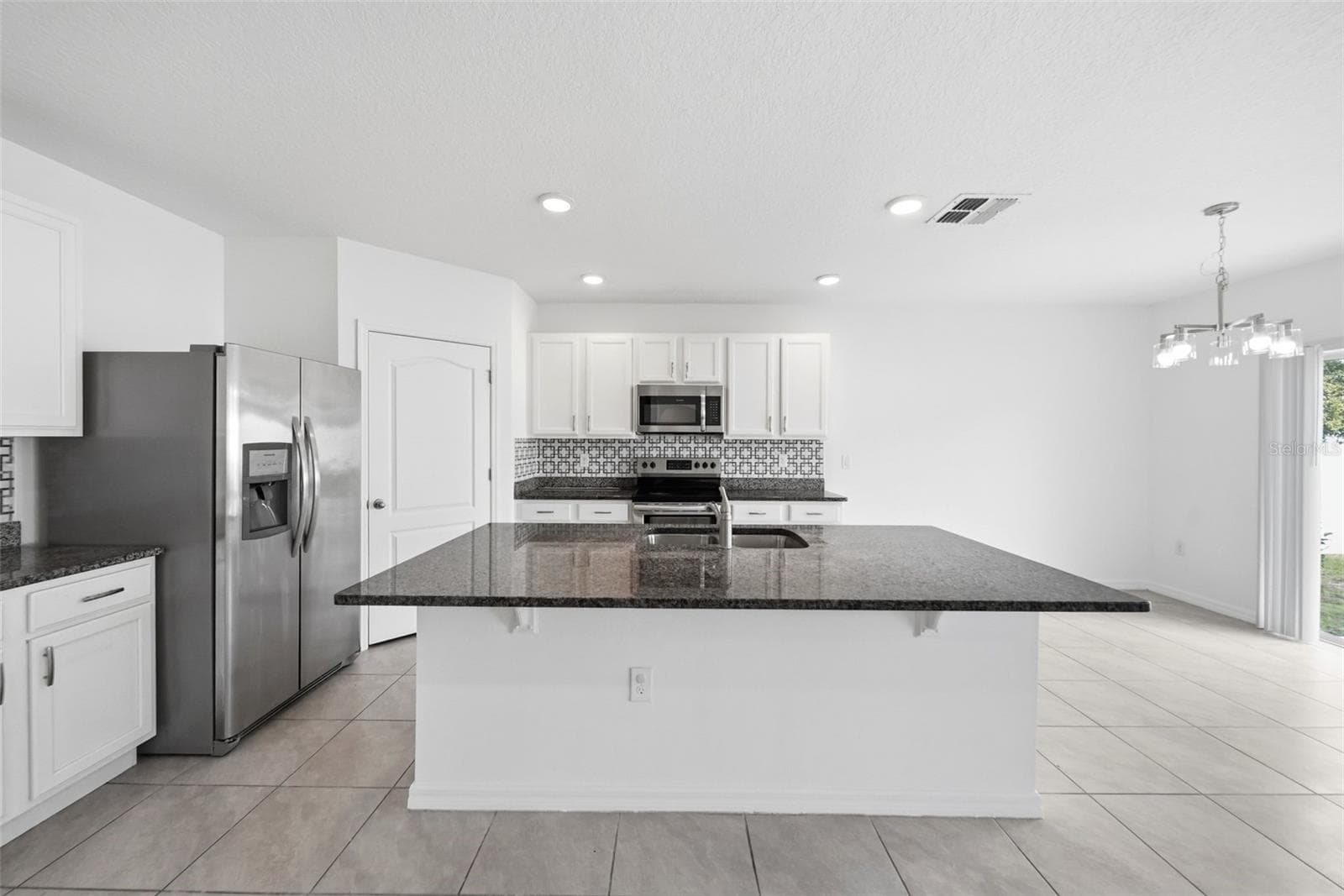 Single Family Residence at 3313 WOLF RUN ROAD, MOUNT DORA, photo 4 of 31