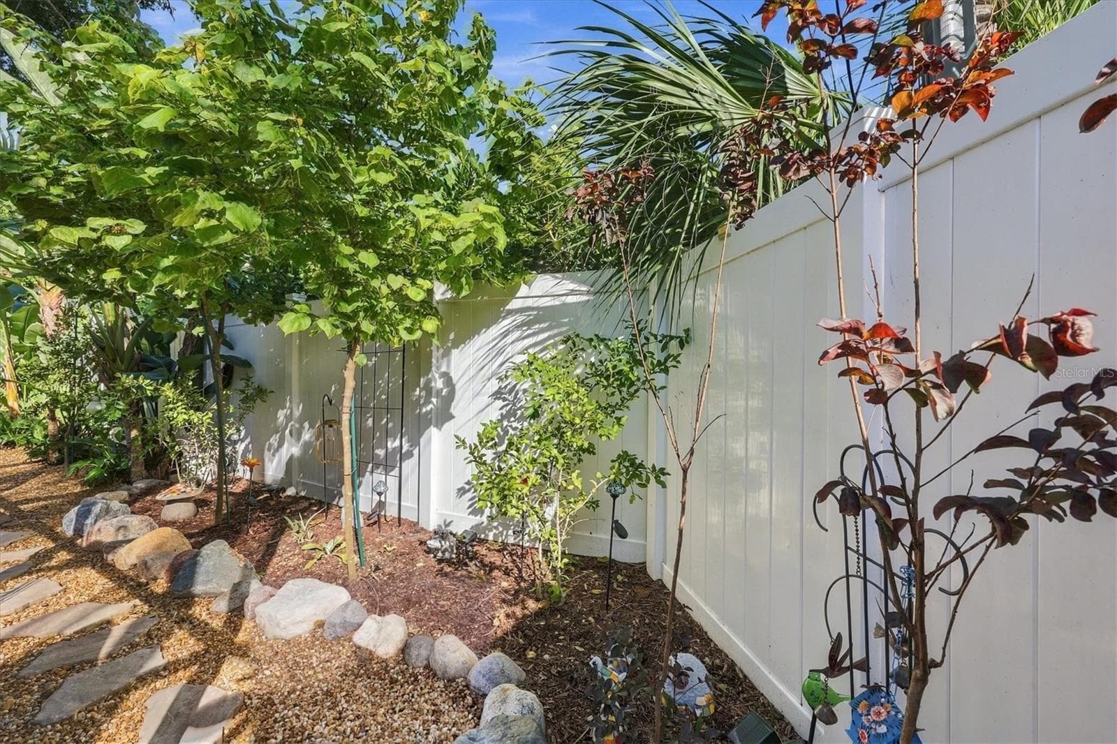 Single Family Residence at 2557 TEMPLE ST, SARASOTA, photo 45 of 71