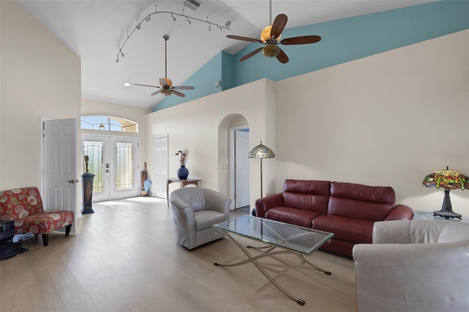 Single Family Residence at 1232 PORPOISE RD, VENICE, photo 8 of 63