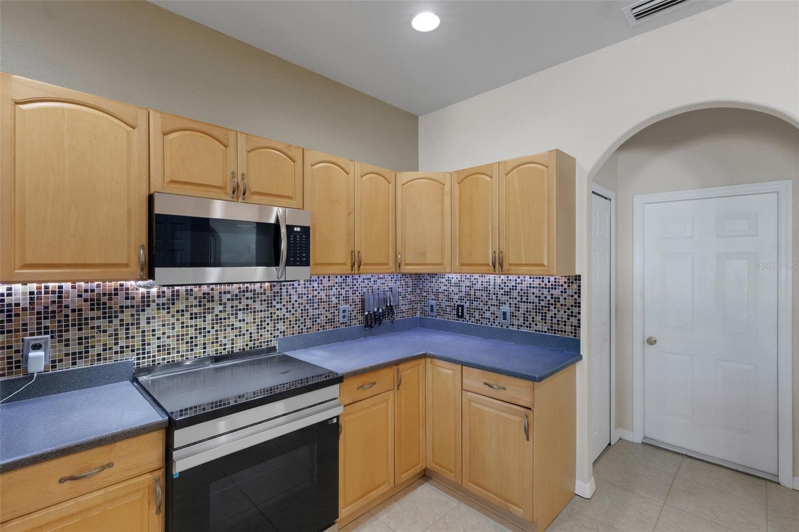 Single Family Residence at 1232 PORPOISE RD, VENICE, photo 19 of 63
