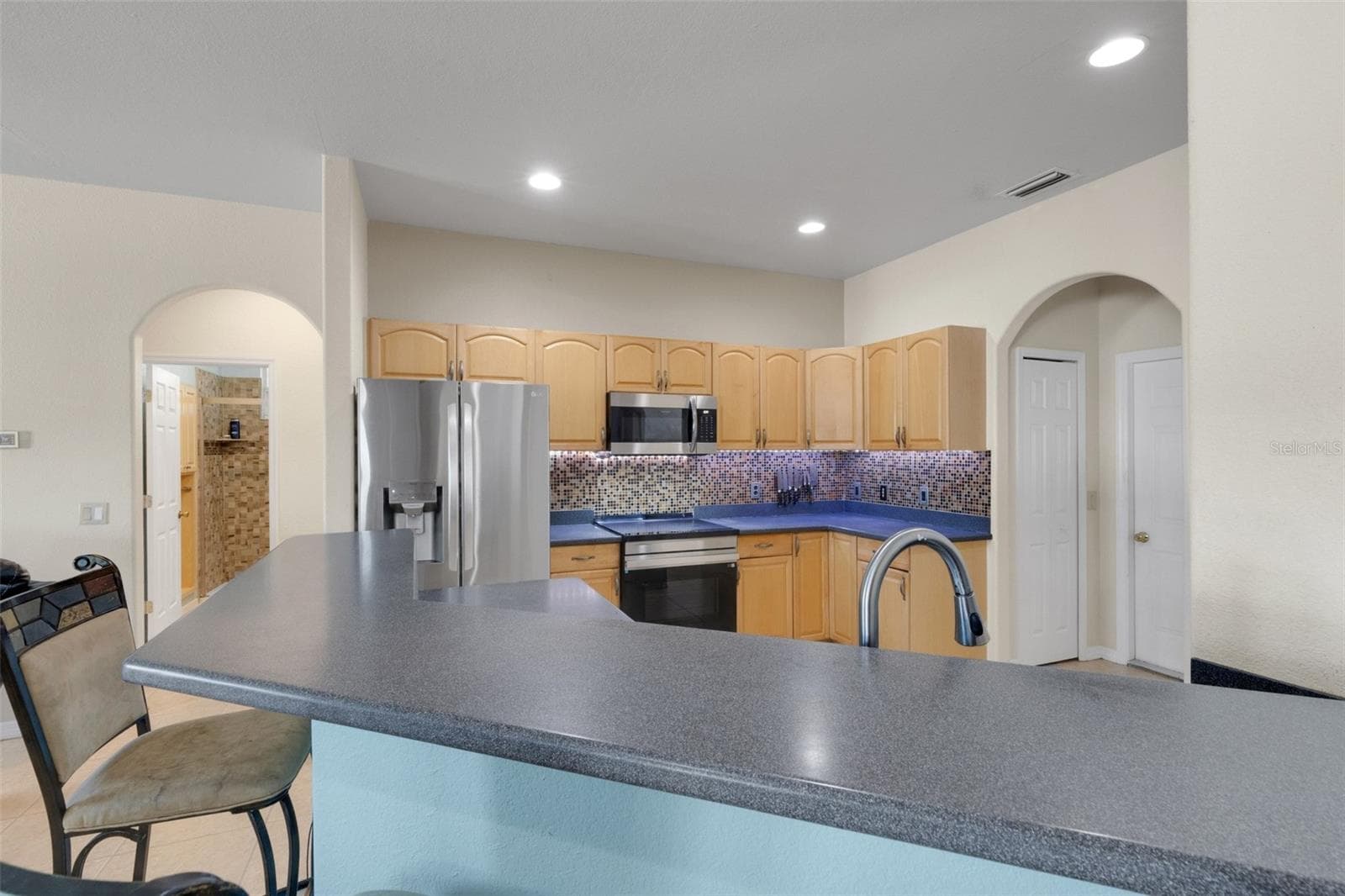 Single Family Residence at 1232 PORPOISE RD, VENICE, photo 20 of 63