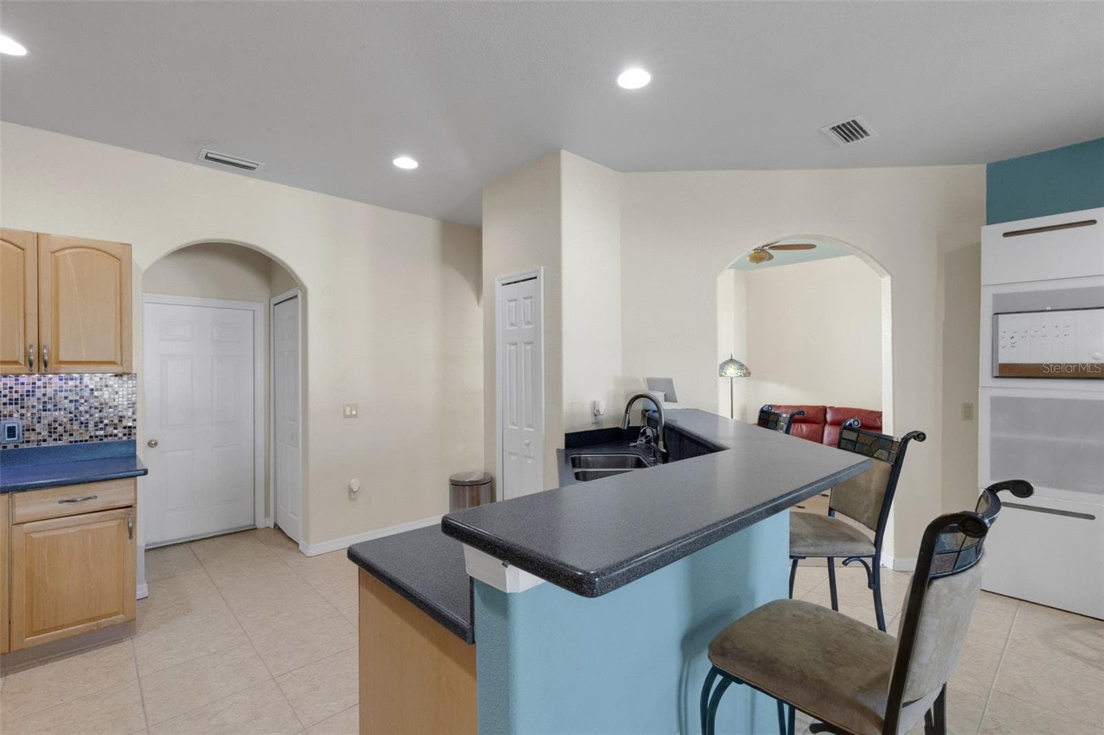 Single Family Residence at 1232 PORPOISE RD, VENICE, photo 21 of 63