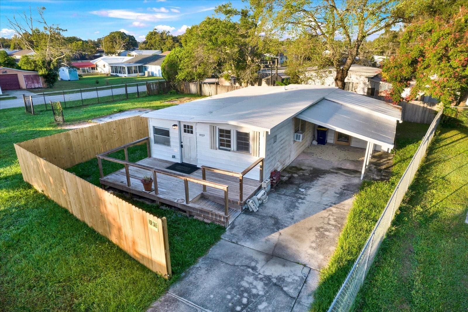 Mobile Home at 6237 NEW YORK ST, ZEPHYRHILLS, photo 14 of 17