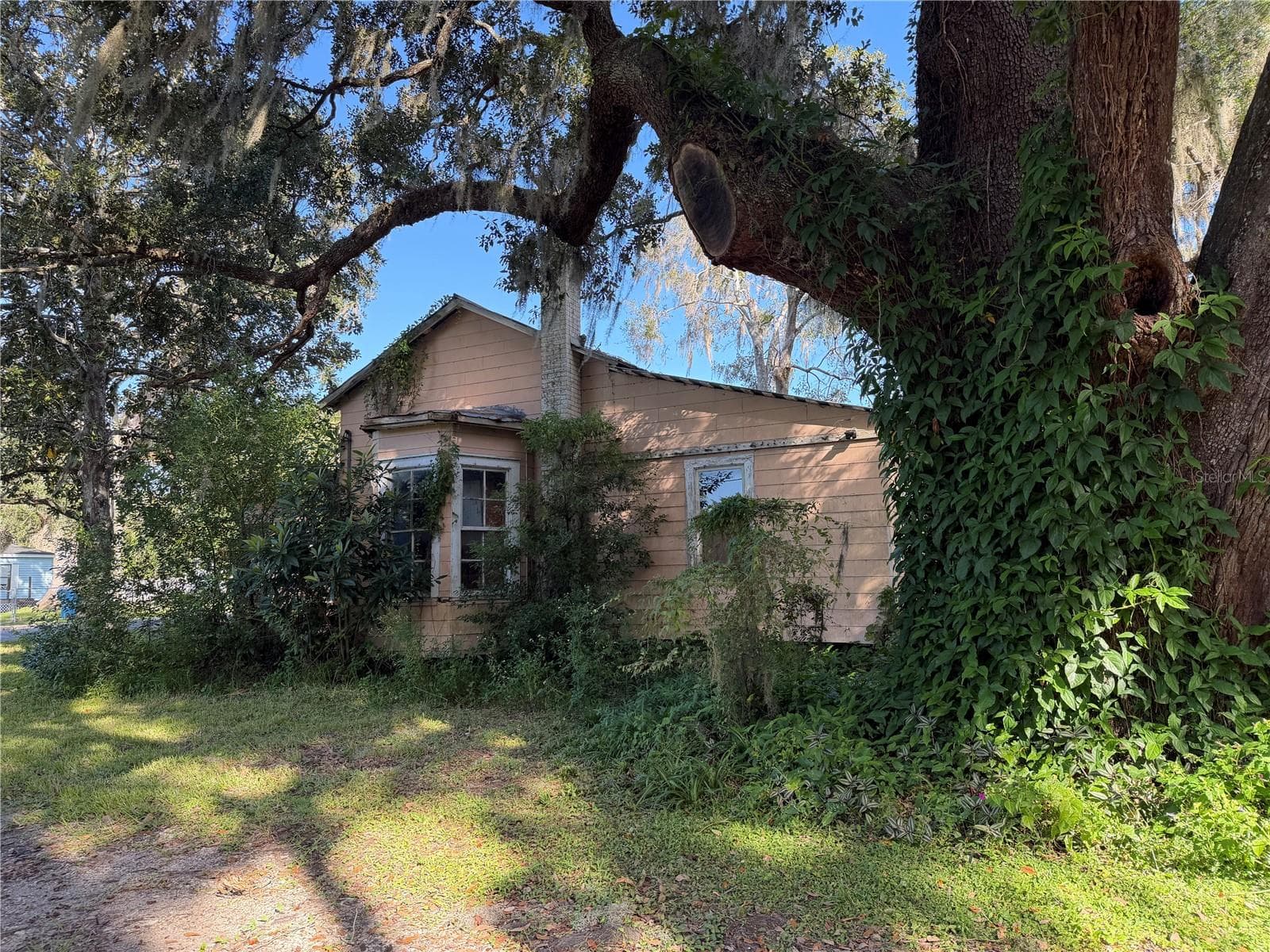 Second Home - 9038 PARRISH AVE, BROOKSVILLE