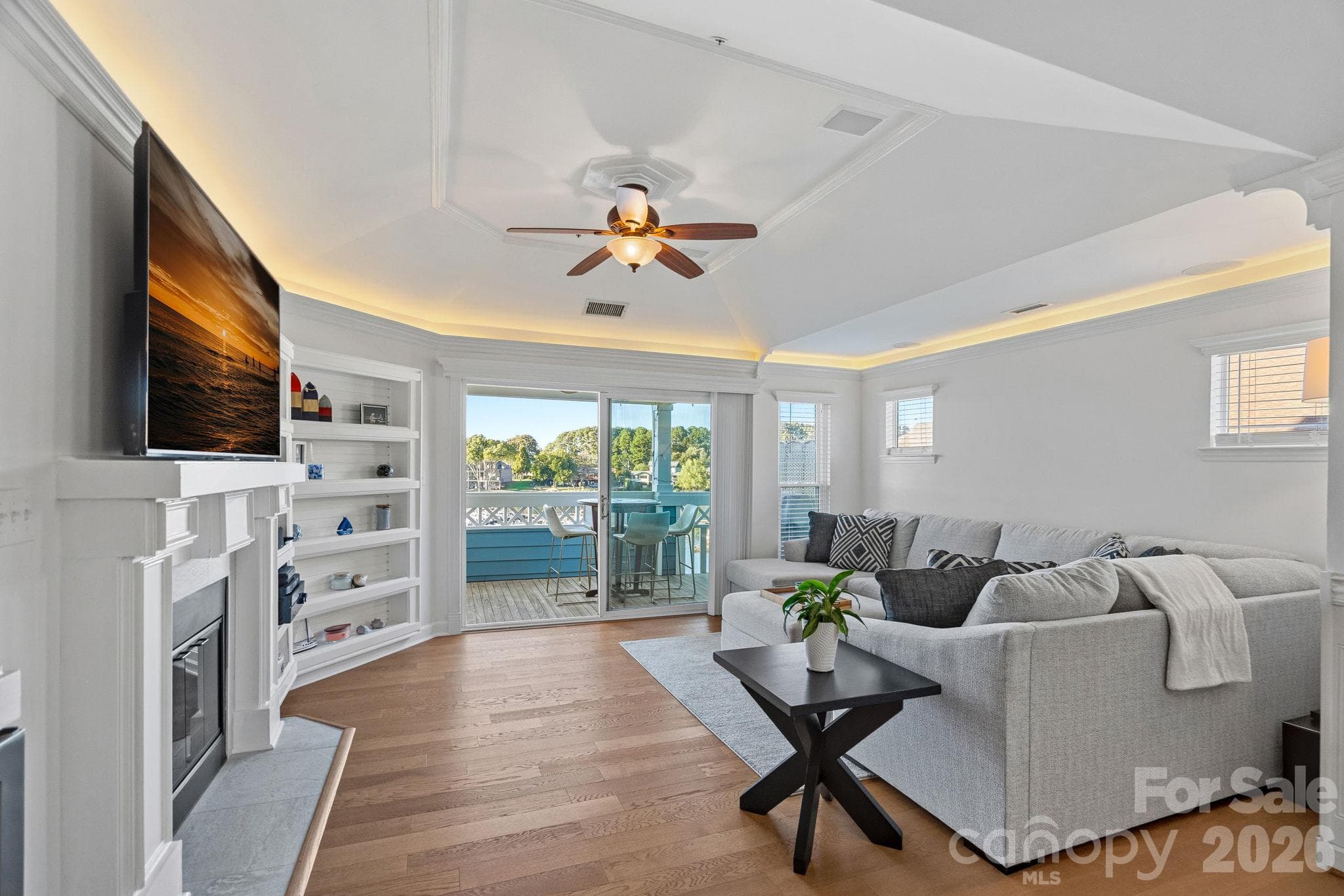 Condominium at 18797 Vineyard Point Lane, Cornelius, photo 9 of 36