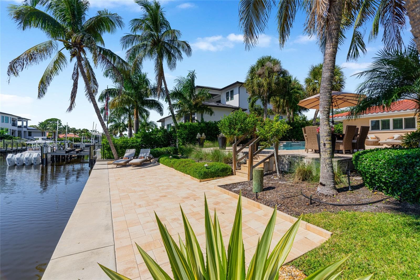 Canal Walkway View, highlighting the connection to the water and Siesta Key lifestyle. - 5376 SHADOW LAWN DR, SARASOTA