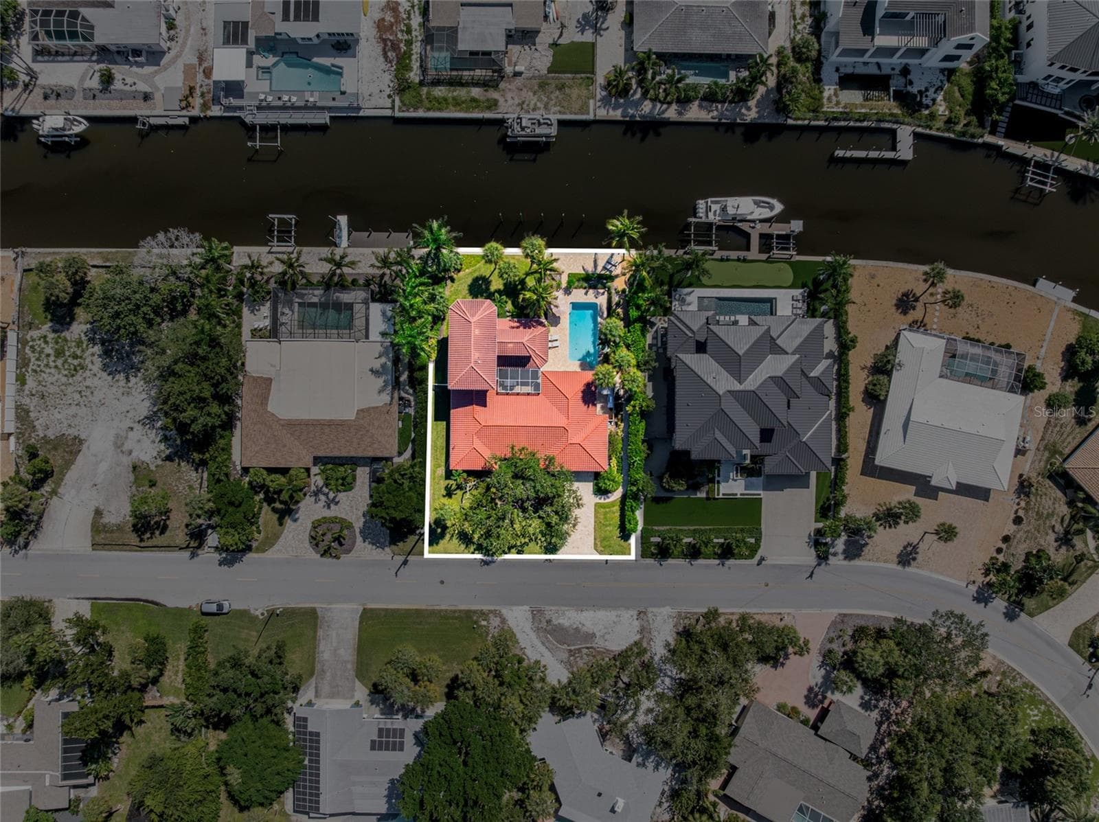Top Down Neighborhood Aerial, providing a broader perspective of the property and its Siesta Key setting. - 5376 SHADOW LAWN DR, SARASOTA