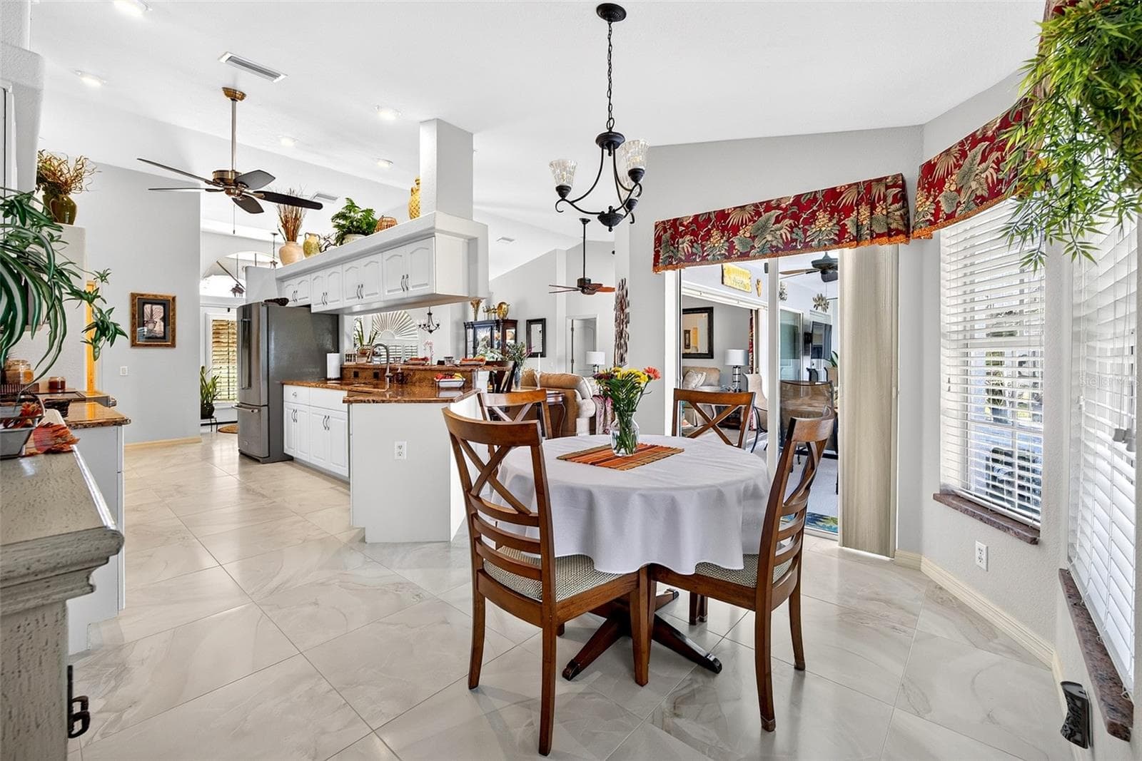 Single Family Residence at 25186 ESTRADA CIR, PUNTA GORDA, photo 14 of 47