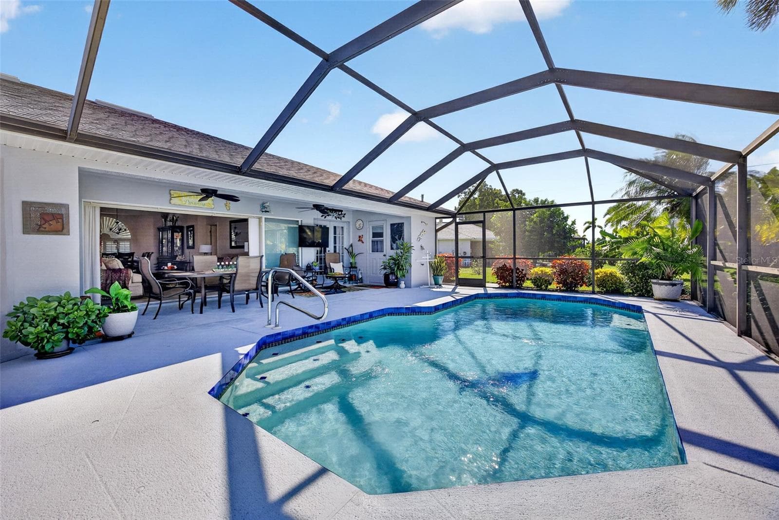 Single Family Residence at 25186 ESTRADA CIR, PUNTA GORDA, photo 32 of 47