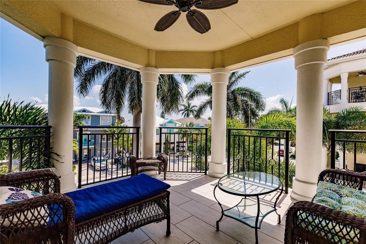 Condominium at 304 CALLE MIRAMAR #304S, SARASOTA, photo 14 of 36