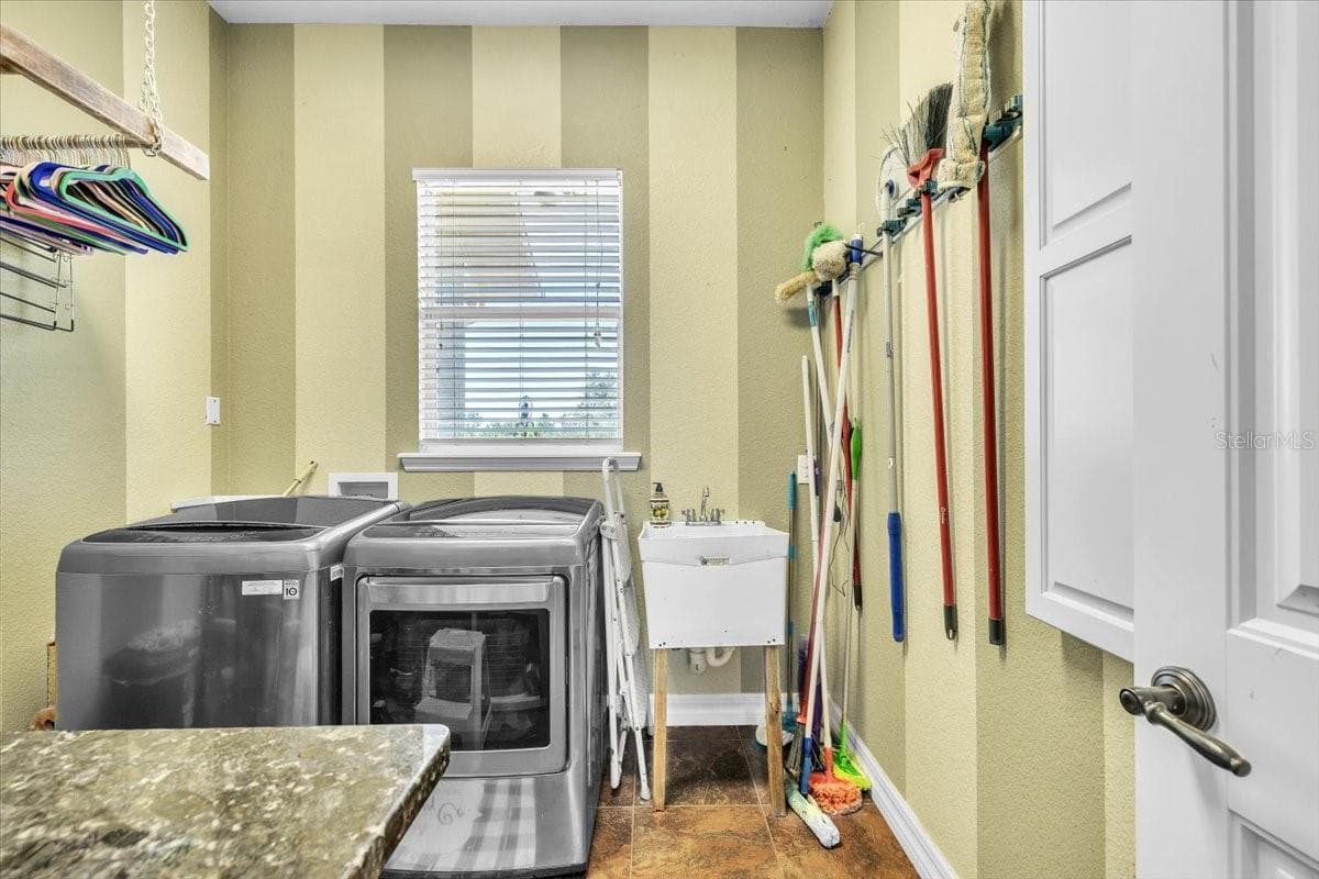 Single Family Residence at 18150 BENDING WILLOW CT, PUNTA GORDA, photo 37 of 48