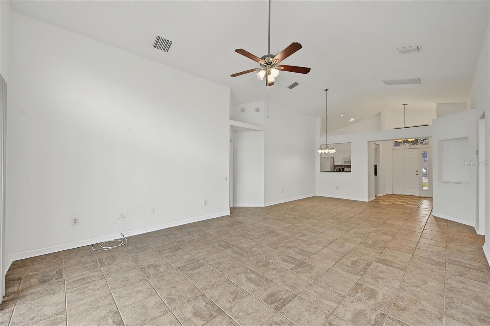 Single Family Residence at 29947 MORNINGMIST DR, WESLEY CHAPEL, photo 7 of 42