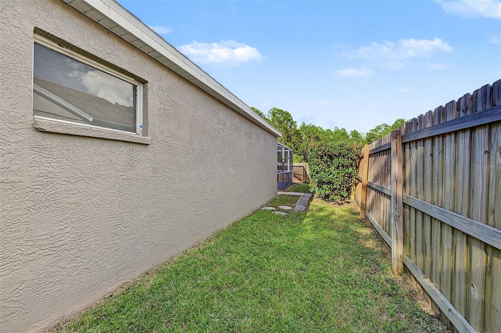Single Family Residence at 29947 MORNINGMIST DR, WESLEY CHAPEL, photo 32 of 42