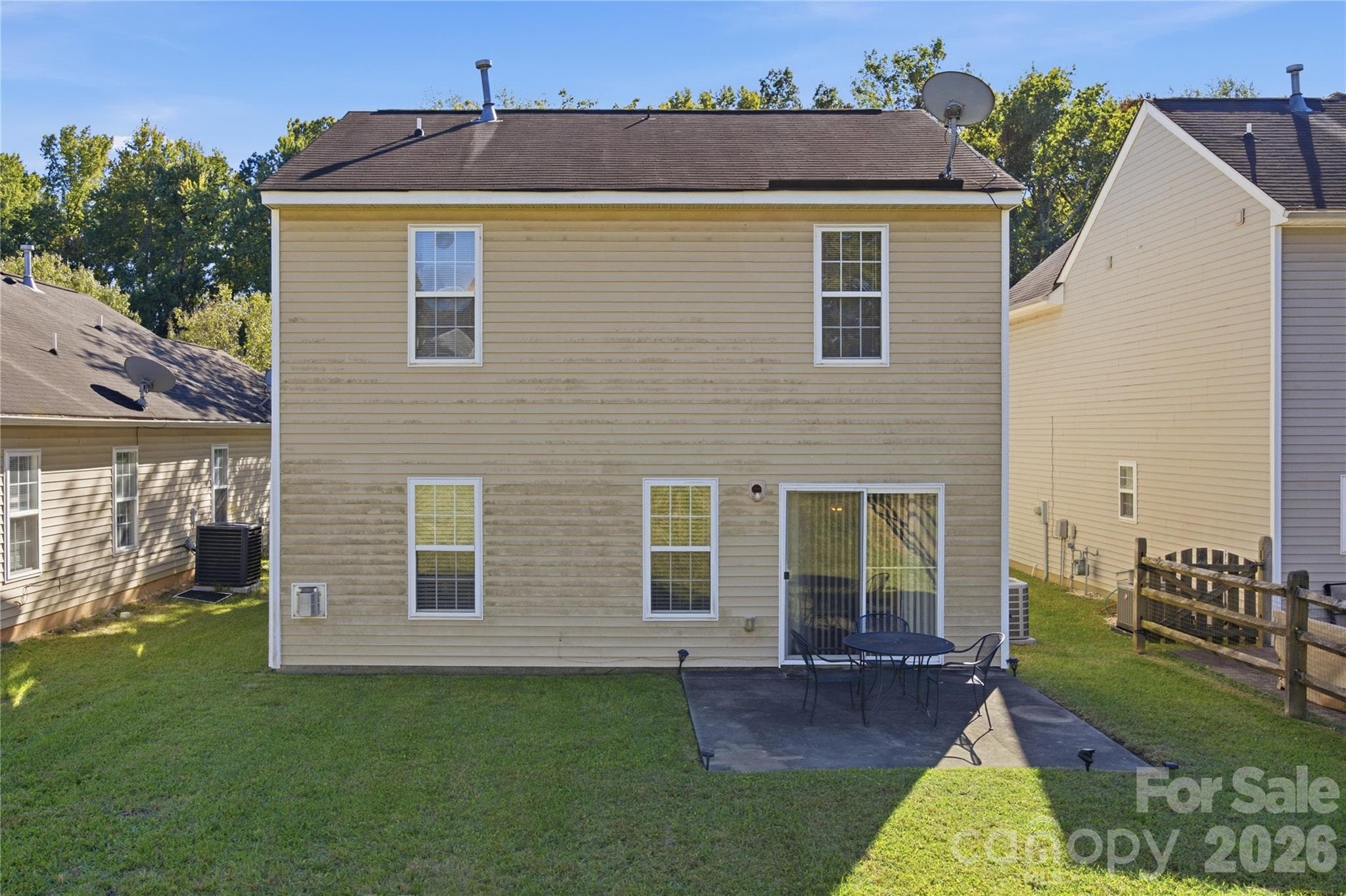 Single Family Residence at 8335 Wallace Glen Drive, Charlotte, photo 31 of 33