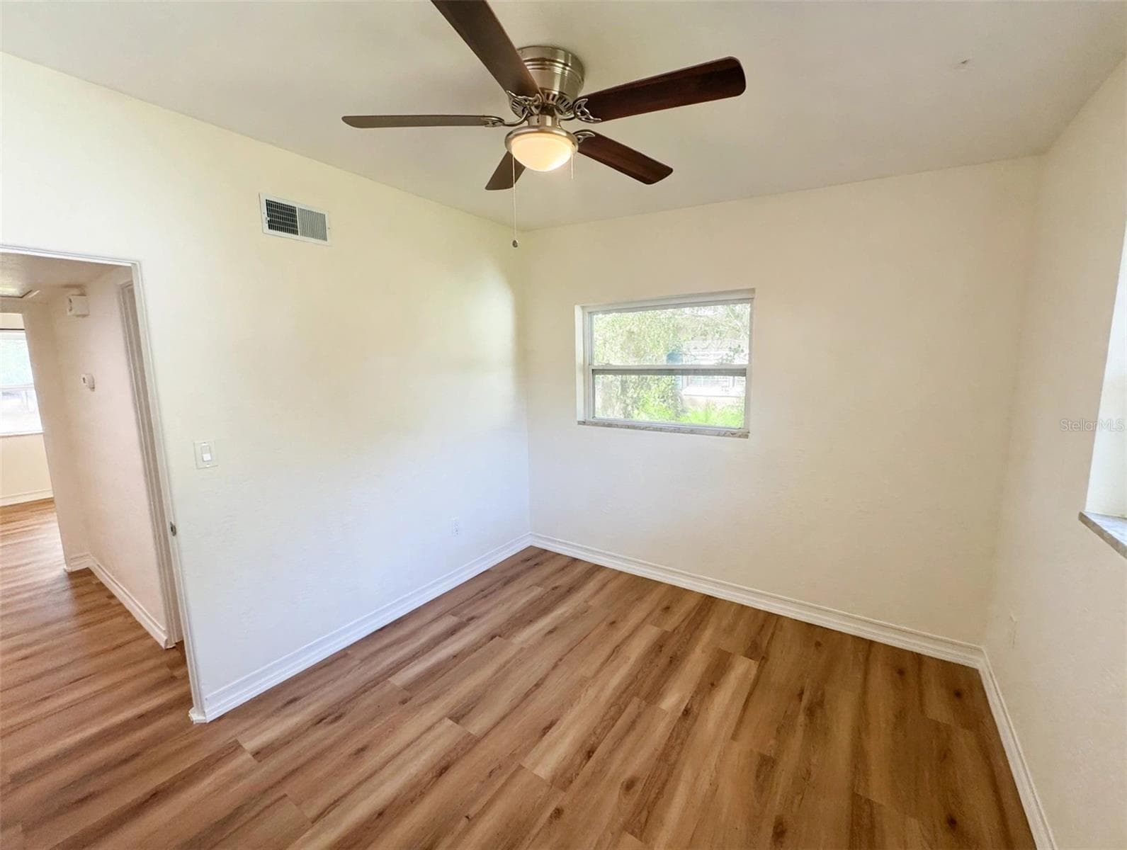 bed 3 - 3015 ILLINGWORTH AVE, ORLANDO