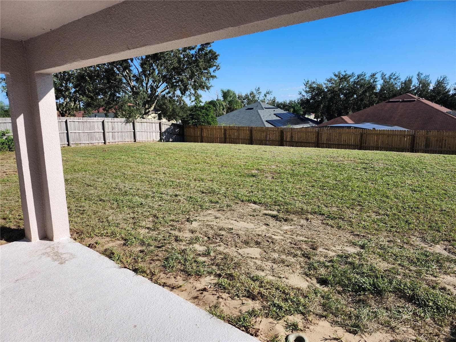 Backyard fully privacy fence - Room for a Pool - 3069 TOBAGO AVE, CLERMONT