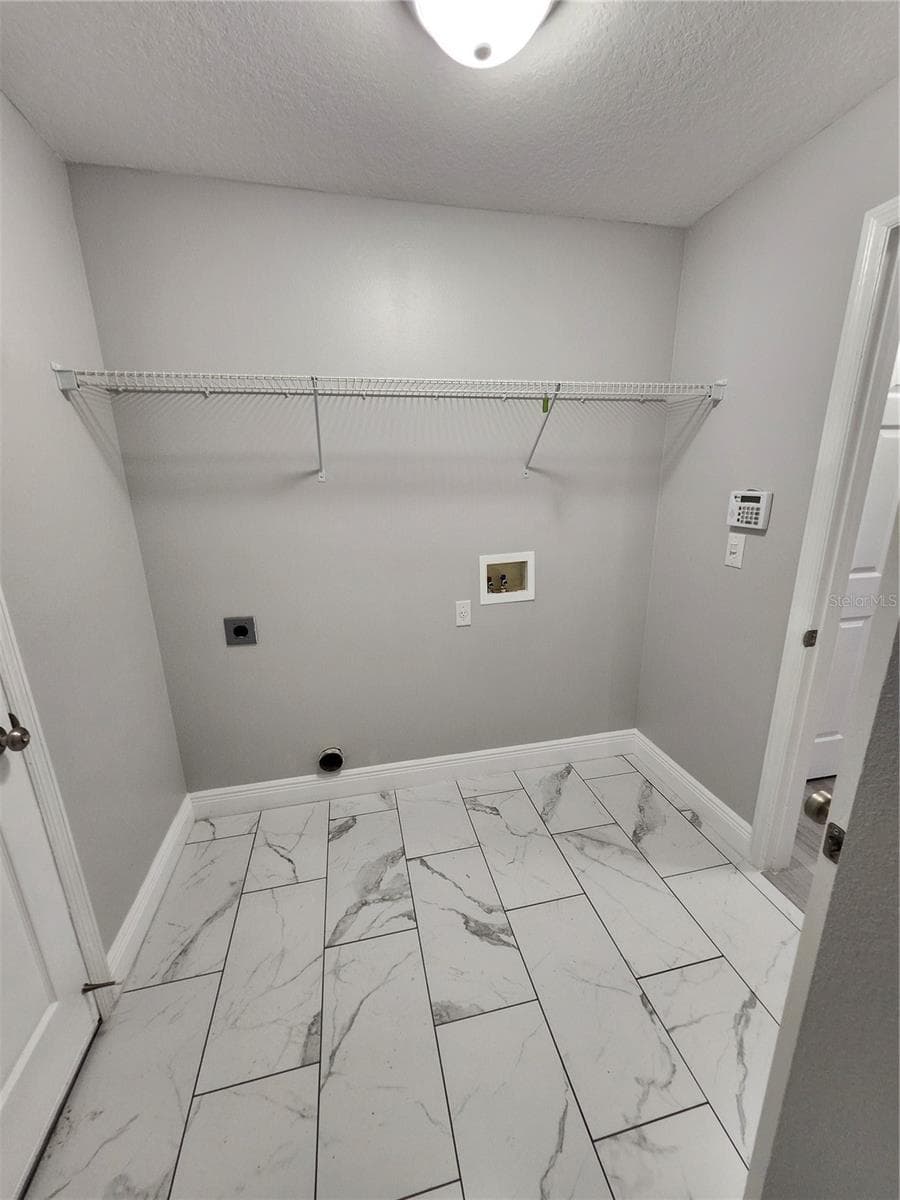 Laundry room - 3069 TOBAGO AVE, CLERMONT