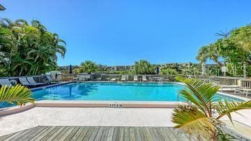 Community Pool - 5326 LAKE ARROWHEAD TRL #7, SARASOTA