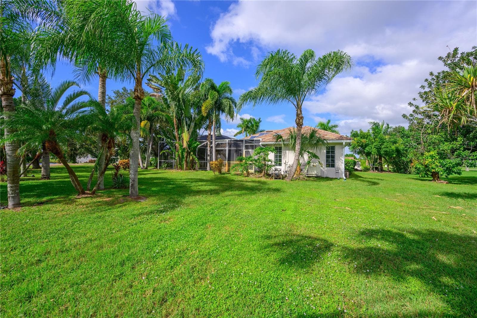 Single Family Residence at 6195 9TH AVENUE CIR NE, BRADENTON, photo 14 of 49