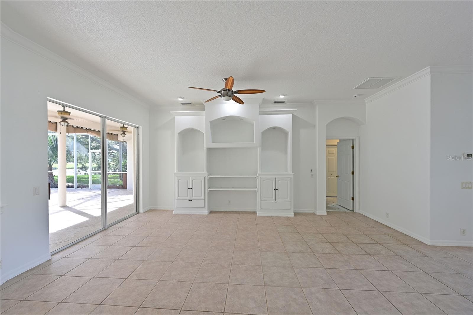 Single Family Residence at 6195 9TH AVENUE CIR NE, BRADENTON, photo 27 of 49