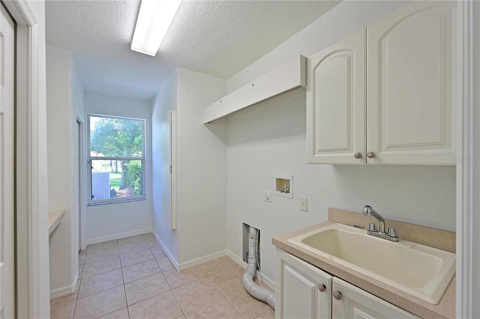 Single Family Residence at 6195 9TH AVENUE CIR NE, BRADENTON, photo 41 of 49