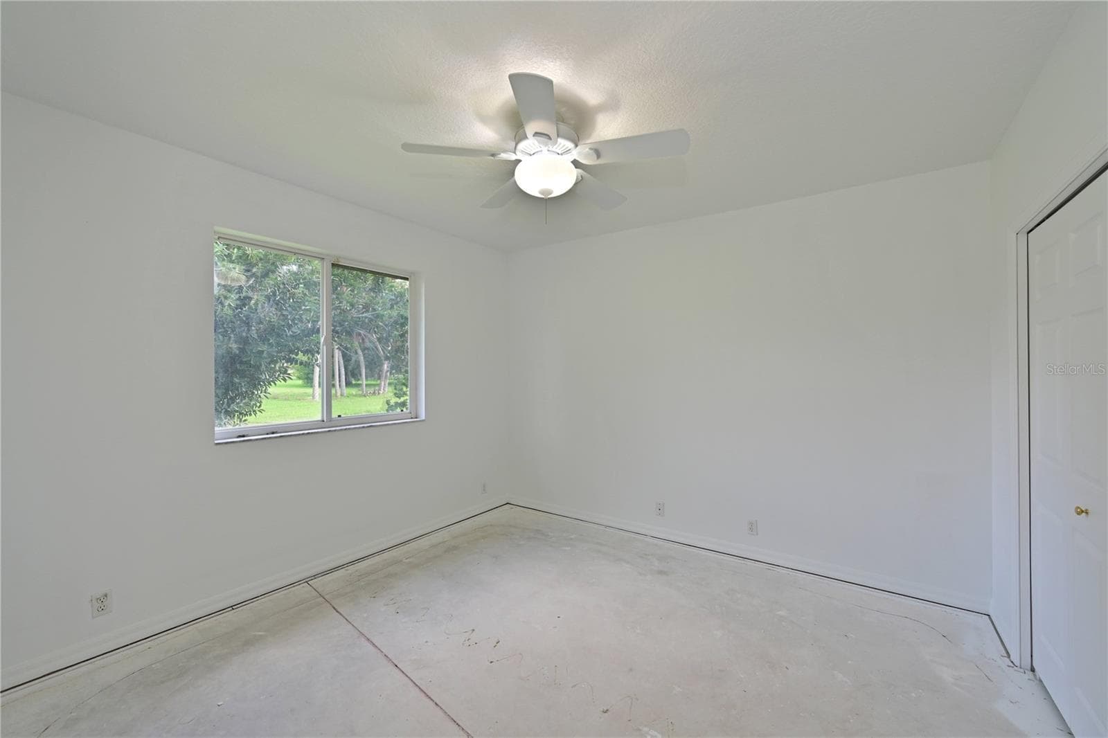 Single Family Residence at 6195 9TH AVENUE CIR NE, BRADENTON, photo 45 of 49