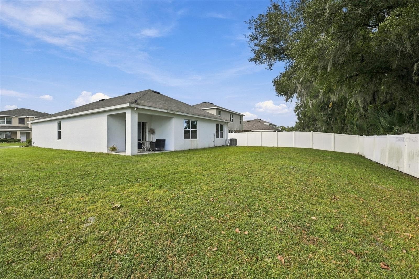 Single Family Residence at 1702 JOHNSON POINTE DR, PLANT CITY, photo 4 of 45